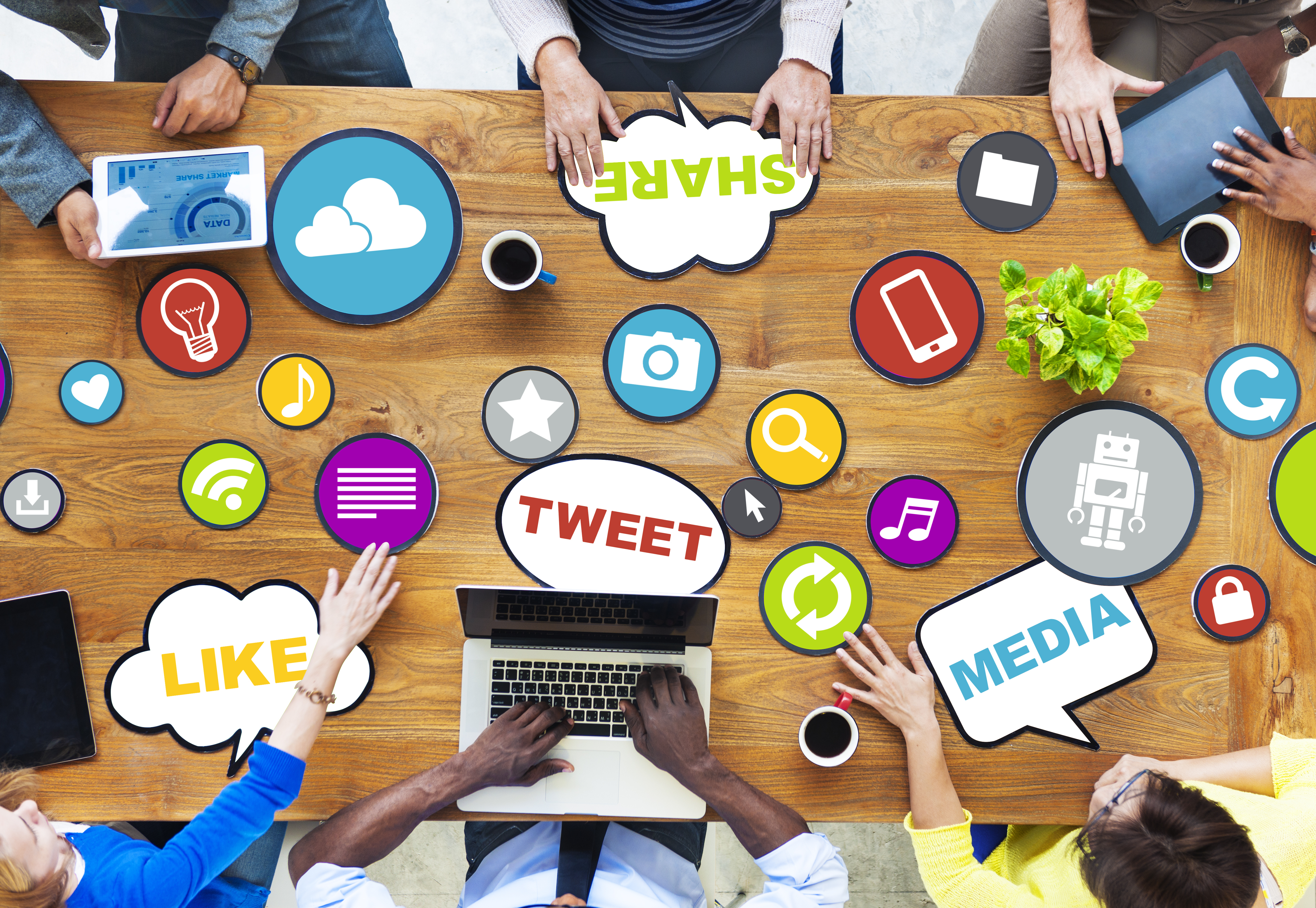 Team collaboration through social media: tweet, like and share.